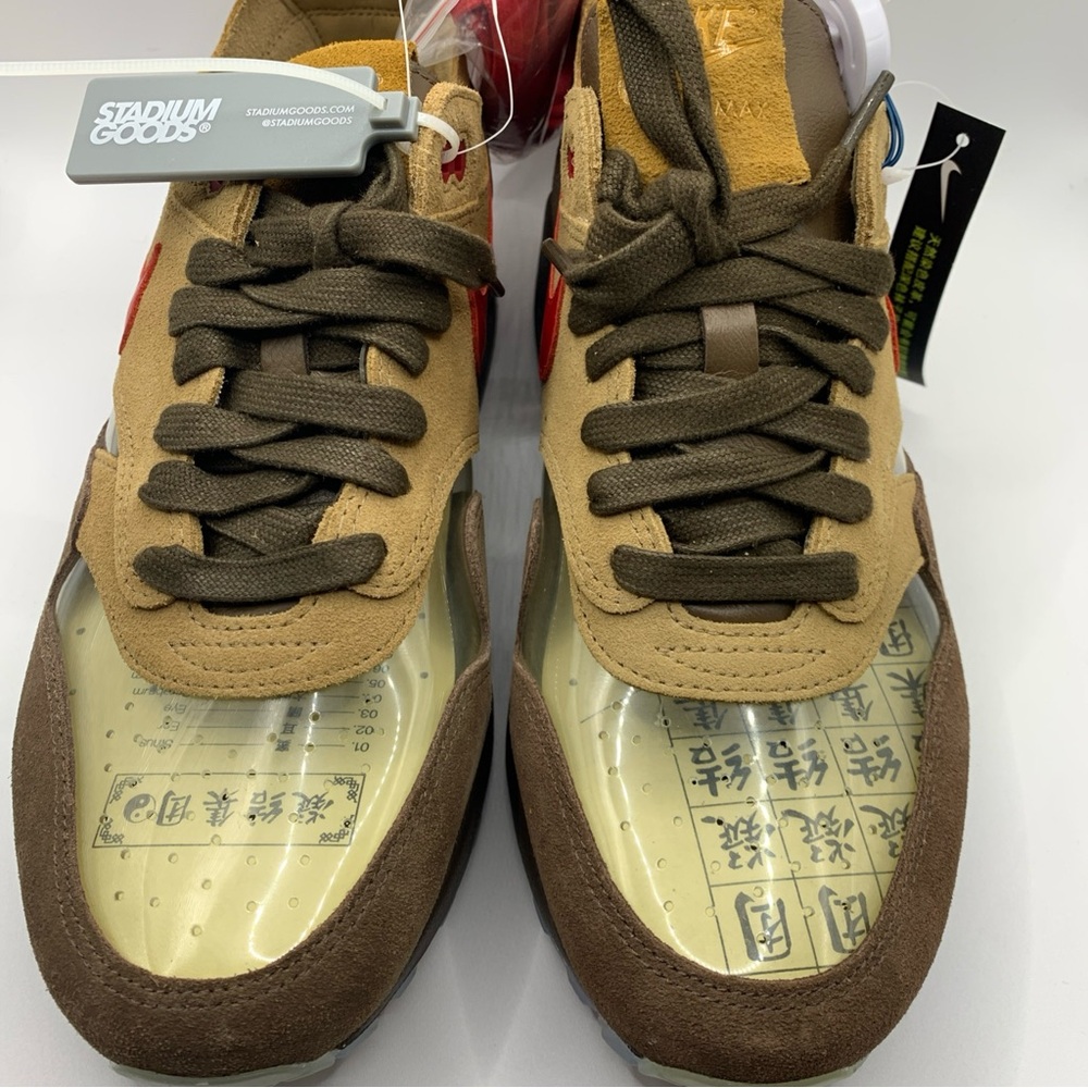 Stylish Sneakers with Red and Brown Accents - Picture 3 of 10